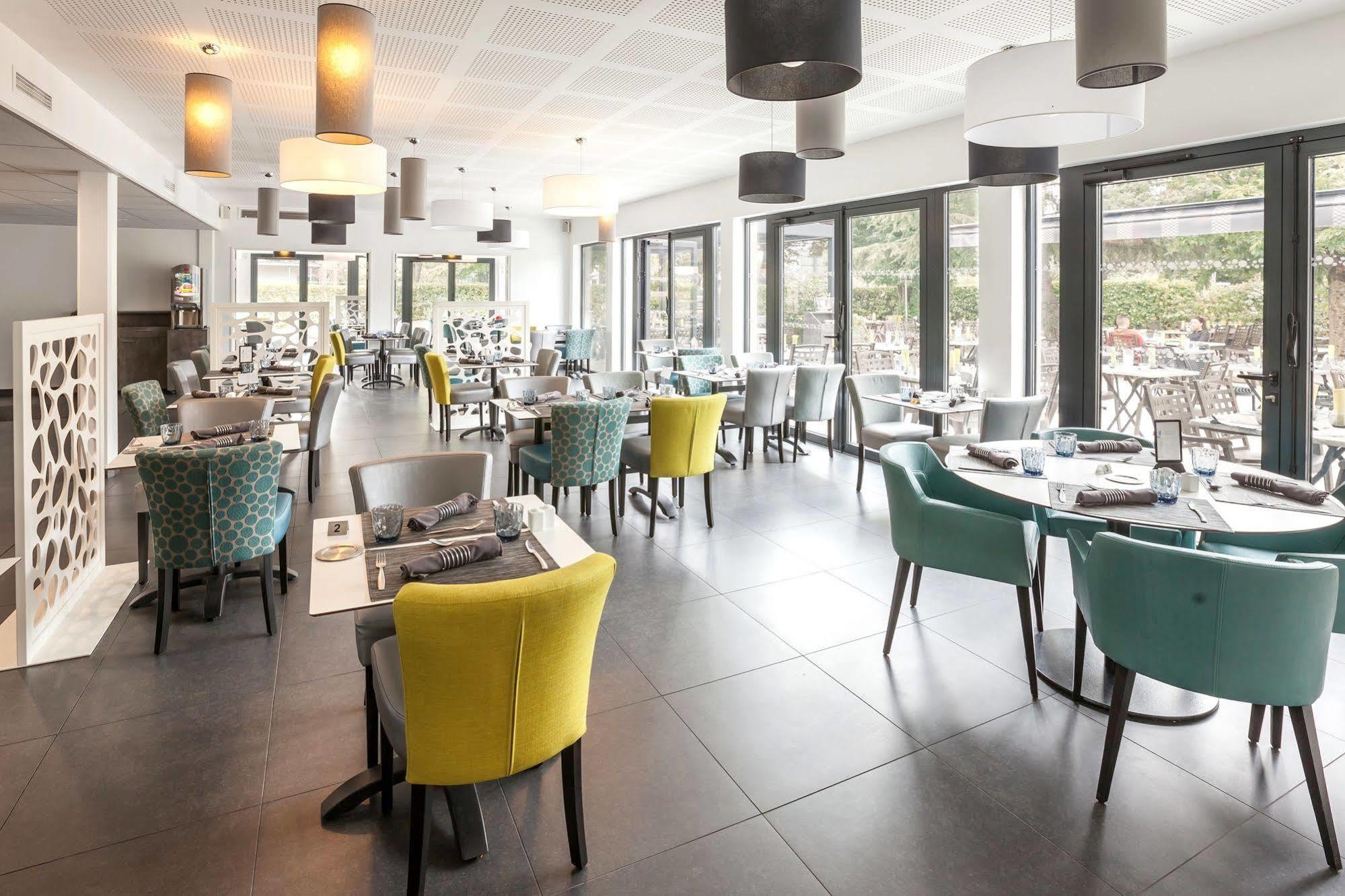 Logis Hotel Restaurant & Spa Au Comte D'Ornon Gradignan Ngoại thất bức ảnh